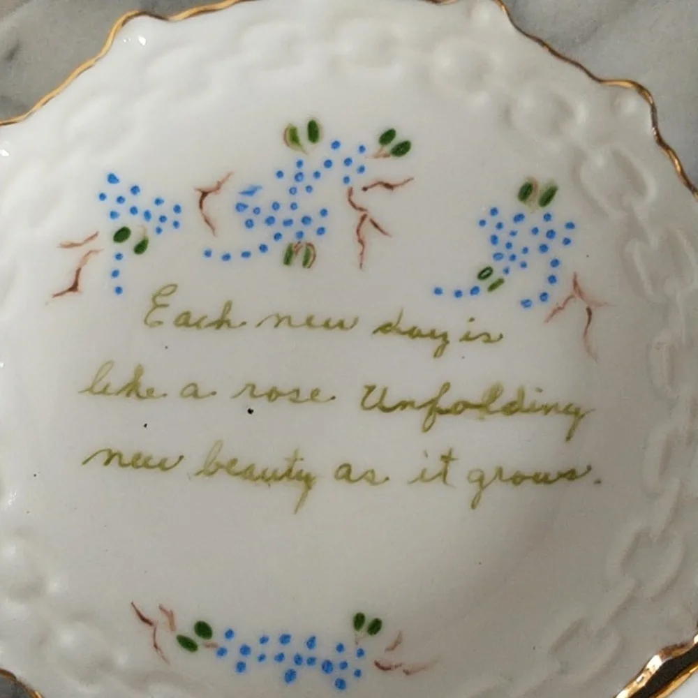 Vintage Lot of 6 Hand Painted Floral Trinket Dishes with Sayings, Bible verses, - Picture 4 of 7